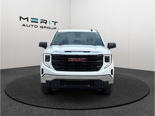 Summit White 2024 GMC Sierra 1500 Pro