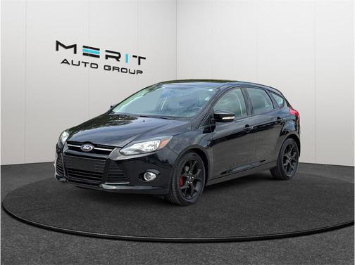 Black 2013 Ford Focus SE