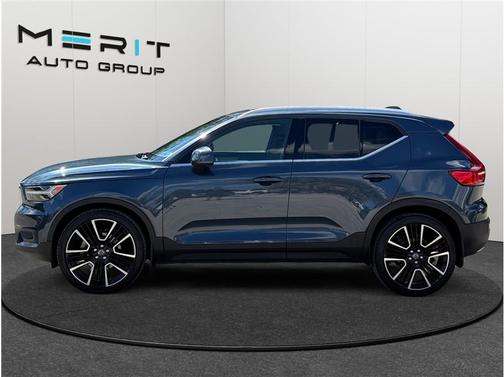 2020 Volvo XC40 T5 Inscription