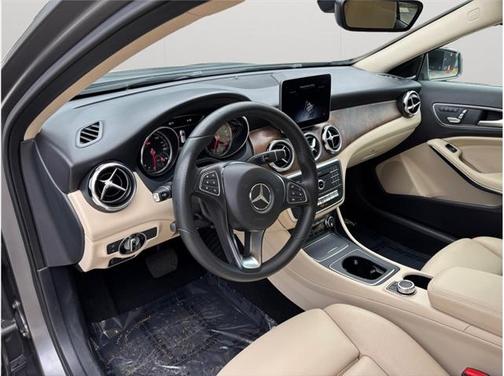 2018 Mercedes-Benz GLA 250 Base