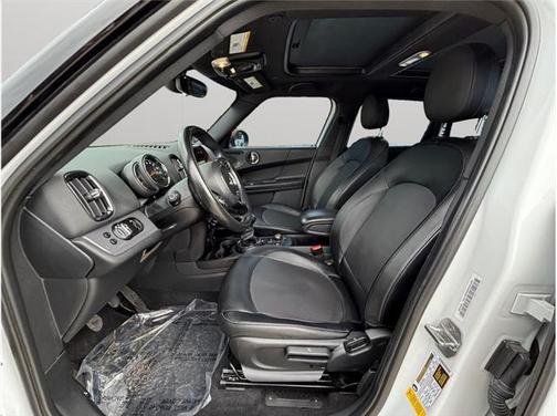 2017 MINI Countryman Cooper