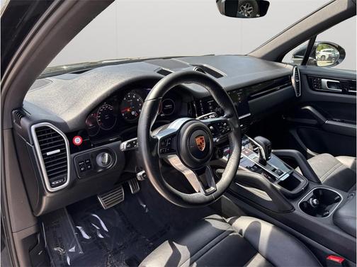 Black 2019 Porsche Cayenne S