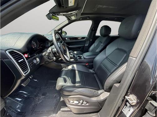Black 2019 Porsche Cayenne S