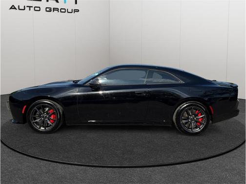 Diamond Black Crystal Pearlcoat 2024 Dodge Charger Daytona Scat Pack