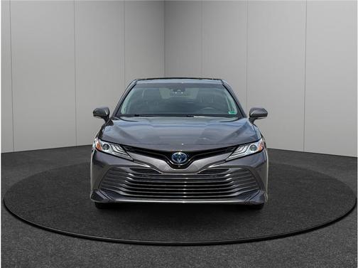 2018 Toyota Camry Hybrid XLE