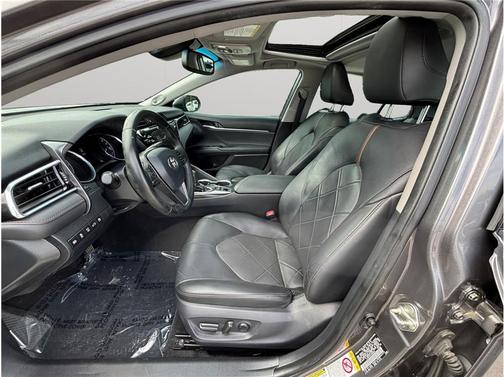 2018 Toyota Camry Hybrid XLE