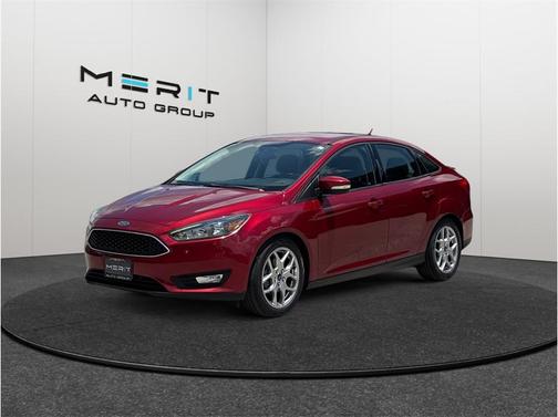RUBY RED TINTED CLEARCOAT 2015 Ford Focus SE