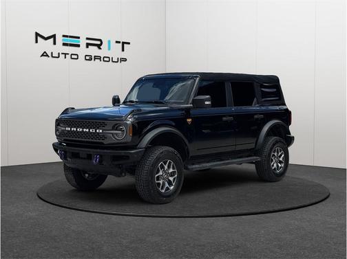 SHADOW BLACK 2023 Ford Bronco Badlands
