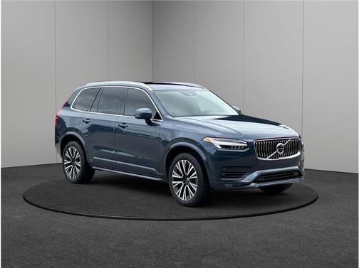 2020 Volvo XC90 T5 Momentum