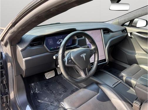 2020 Tesla Model S Performance
