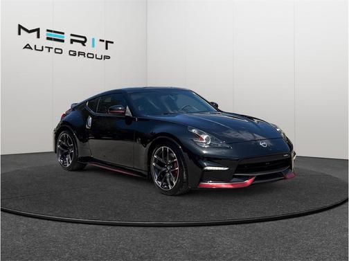 Magnetic Black Metallic 2019 Nissan 370Z NISMO