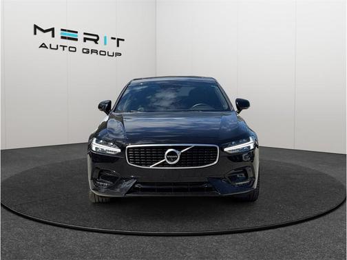 2020 Volvo S90 T6 R-Design