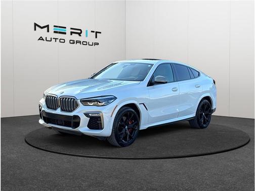 2021 BMW X6 M50i