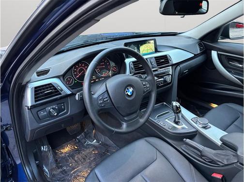 2017 BMW 320 i