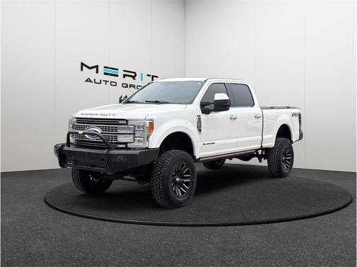 WHITE PLATINUM MET TRI-COAT 2018 Ford F-250 Platinum