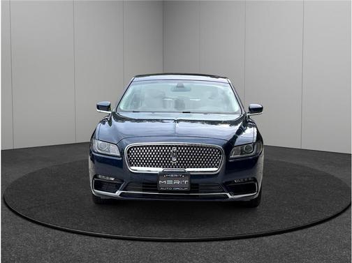 2017 Lincoln Continental Select
