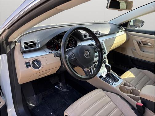 2016 Volkswagen CC 2.0T Sport