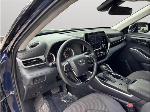 2021 Toyota Highlander L