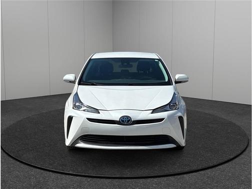 2021 Toyota Prius L