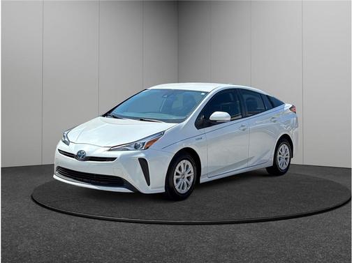 2021 Toyota Prius L