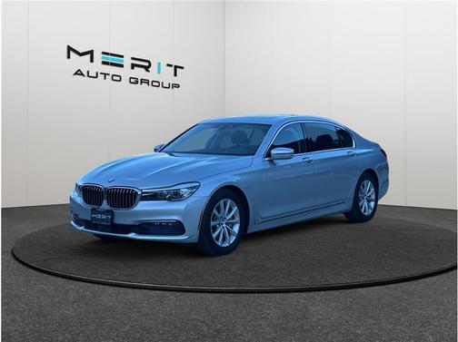 2016 BMW 740 740i Sedan 4D