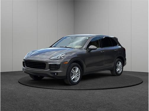 2016 Porsche Cayenne Base