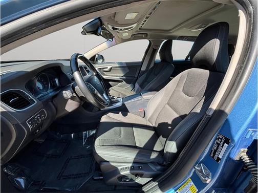 2015 Volvo V60 T5