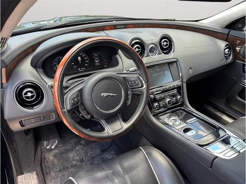 Black 2017 Jaguar XJ XJ R-Sport