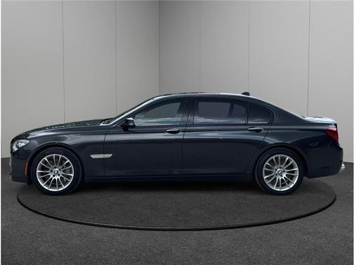 2014 BMW 750 Li