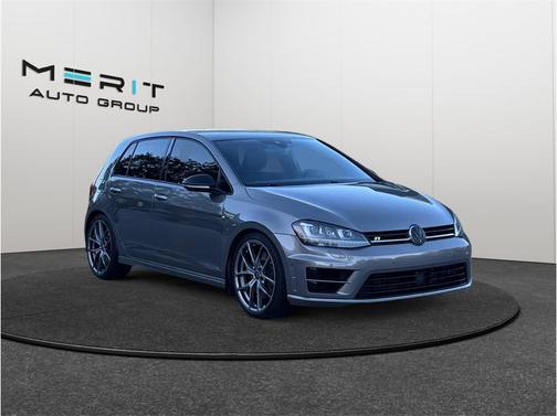 2017 Volkswagen Golf R 2.0T DSG