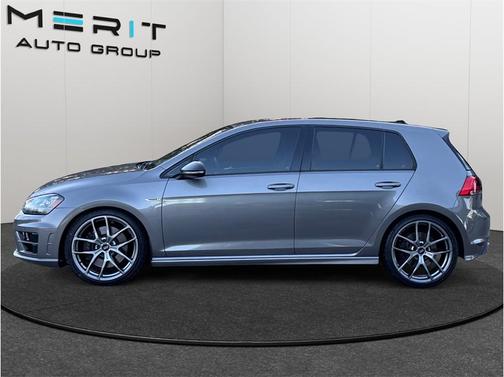 2017 Volkswagen Golf R 2.0T DSG