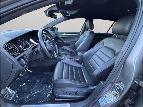 2017 Volkswagen Golf R 2.0T DSG