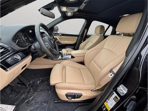 Black 2018 BMW X4 xDrive28i