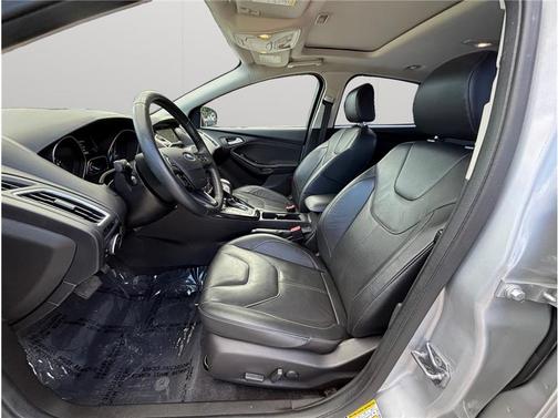 2017 Ford Focus Titanium