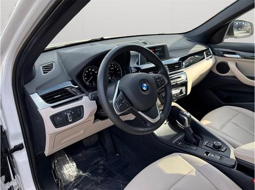 Alpine White 2018 BMW X1 sDrive28i