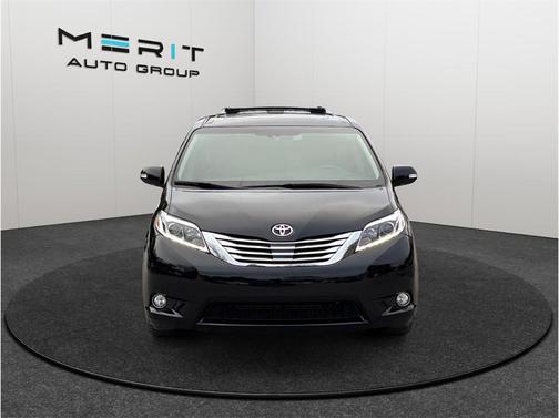 2017 Toyota Sienna Limited Premium