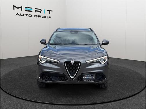 Vesuvio Gray Metallic 2018 Alfa Romeo Stelvio Sport