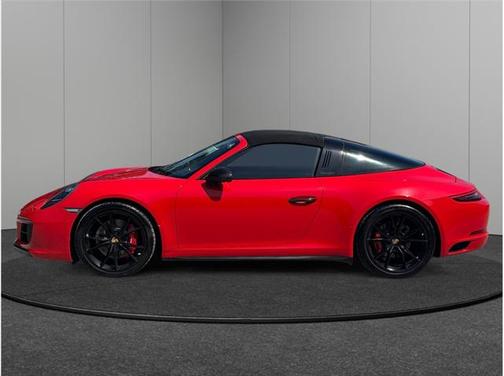 2018 Porsche 911 Targa 4 GTS