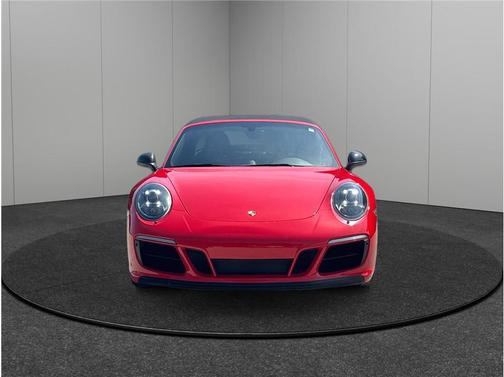 2018 Porsche 911 Targa 4 GTS