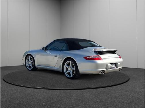 2005 Porsche 911 Carrera Cabriolet