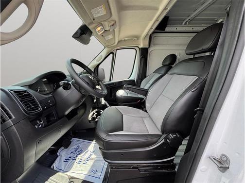 Bright White Clearcoat 2026 RAM ProMaster 2500 Tradesman