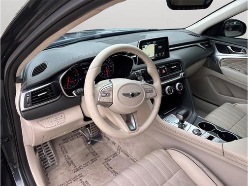 2019 Genesis G70 3.3T Design
