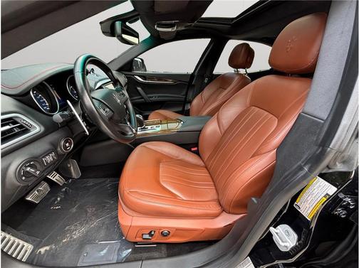 2015 Maserati Ghibli Base