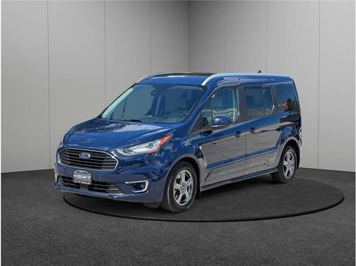 2020 Ford Transit Connect Titanium w/Rear Liftgate