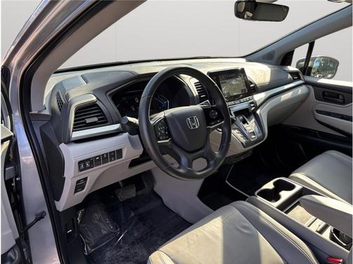 2019 Honda Odyssey EX-L w/Navigation/RES