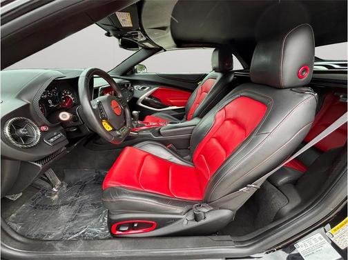 2017 Chevrolet Camaro 2LT