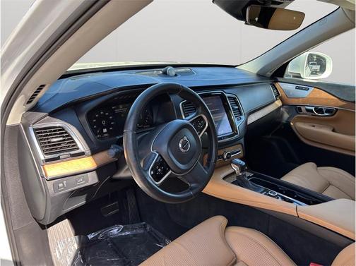 2016 Volvo XC90 T6 Inscription