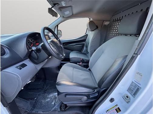 2021 Nissan NV200 S
