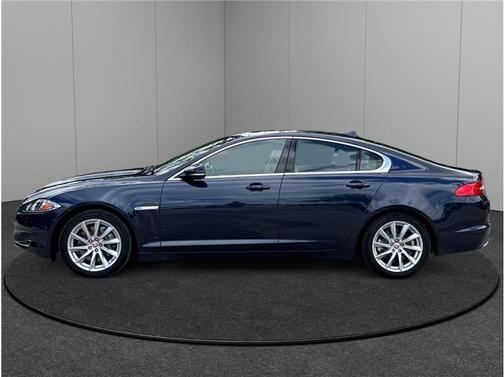 2015 Jaguar XF 2.0T Premium