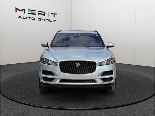 2018 Jaguar F-PACE S